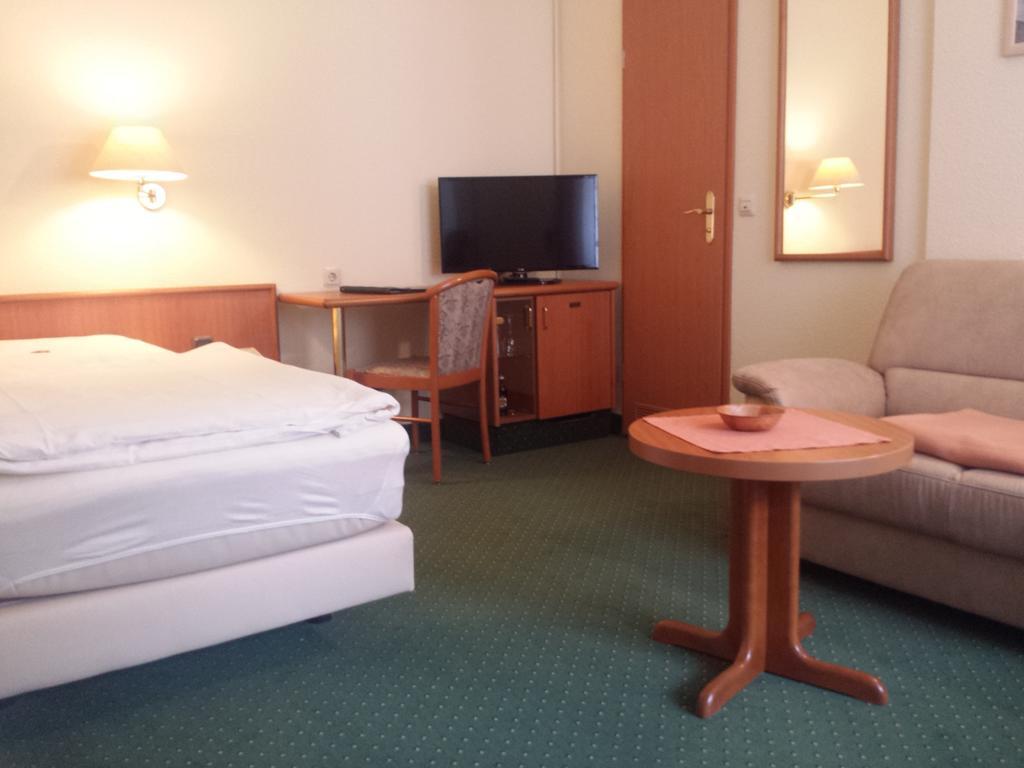 Hotel Evabrunnen Бішофсверда Номер фото