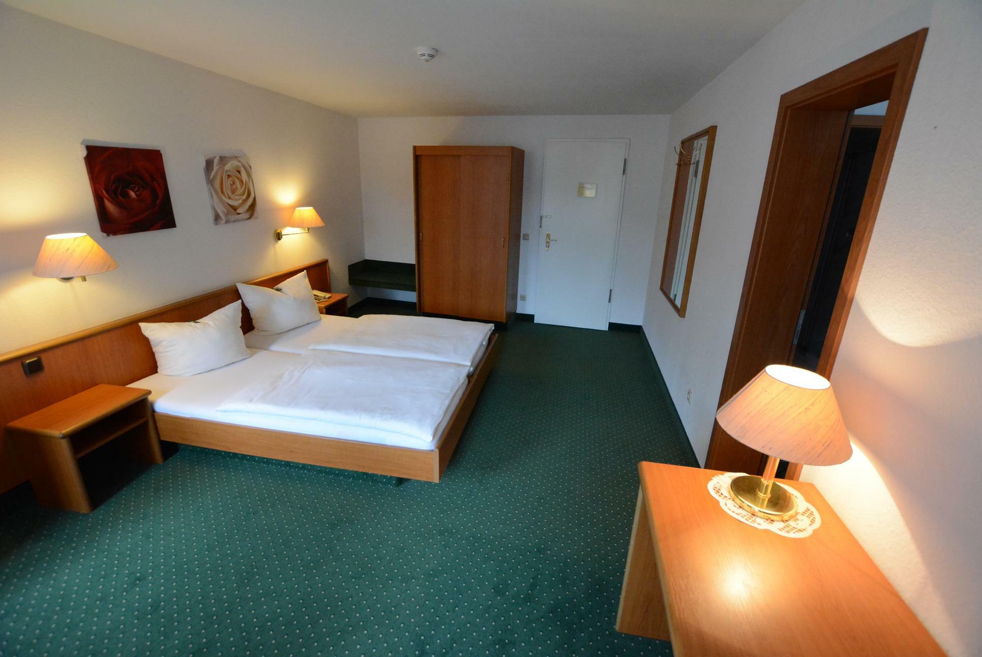 Hotel Evabrunnen Бішофсверда Екстер'єр фото